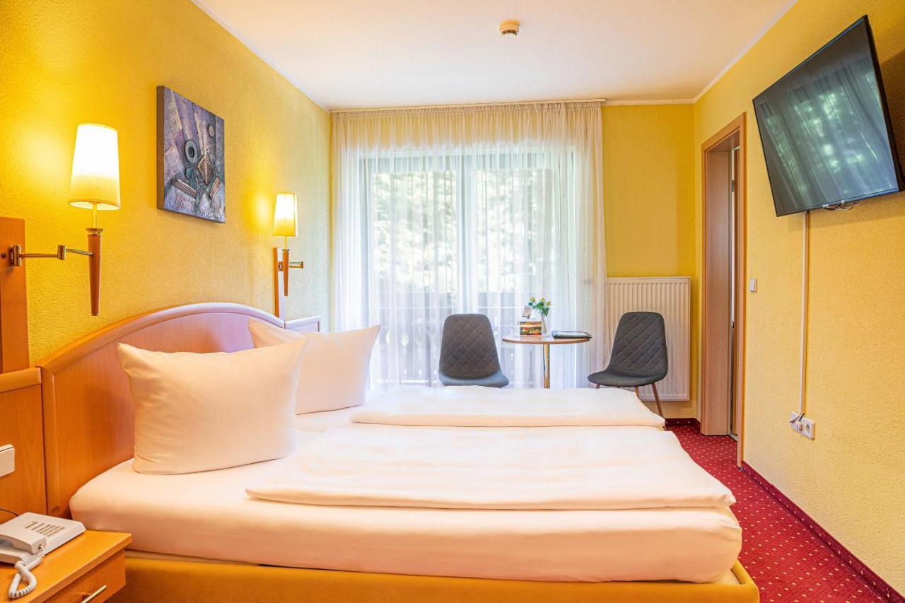 Hotel Elbpromenade 바트샨다우 외부 사진